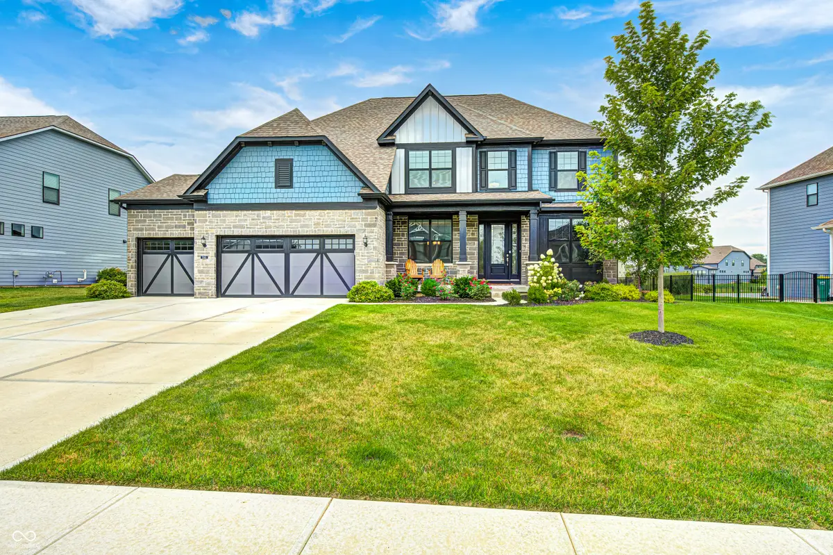 5365 Rose Drive, Zionsville, IN 46077 - #1
