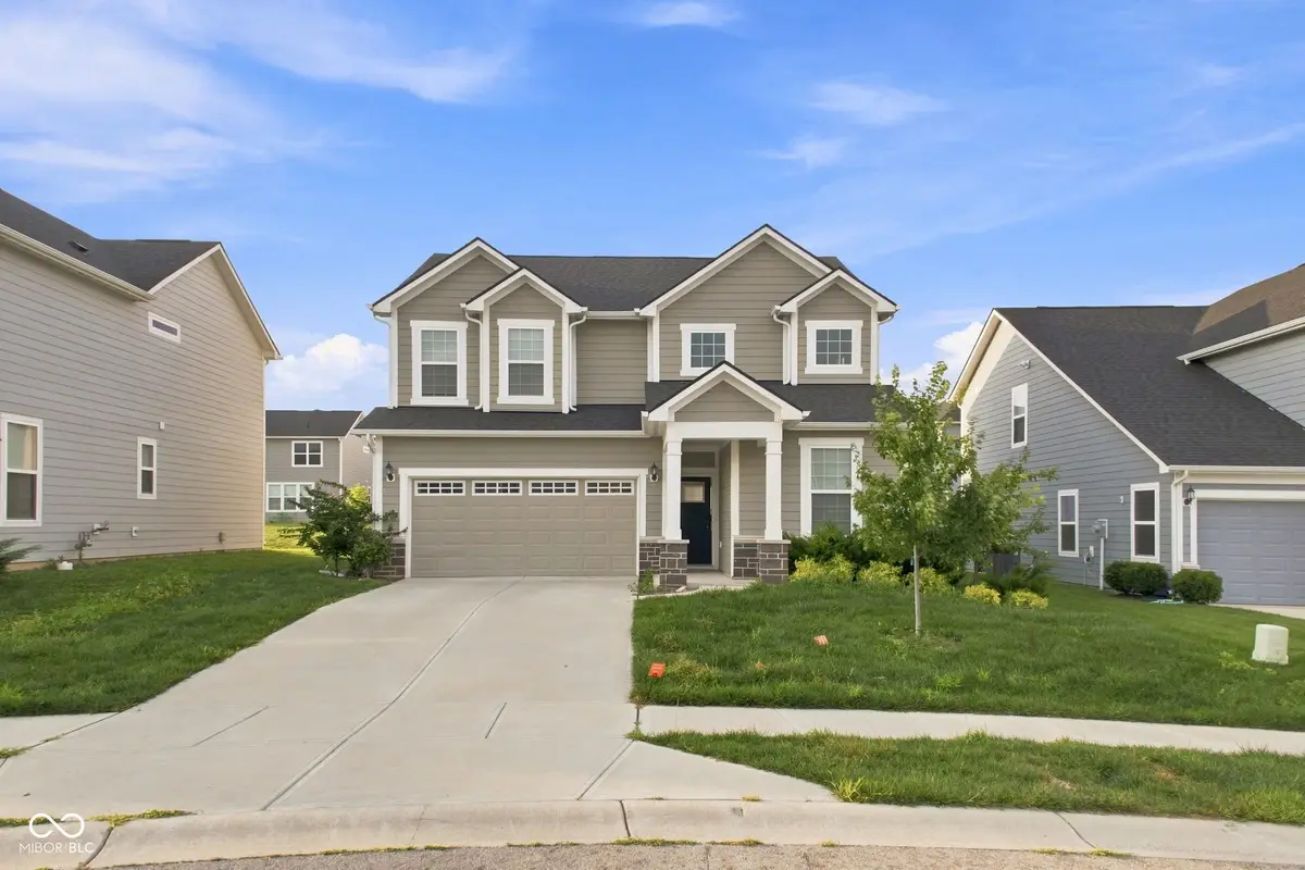 5432 Laurel Crest, Noblesville, IN 46062 - #1