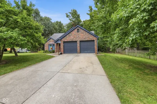 8362 La Habra Lane, Indianapolis, IN 46236