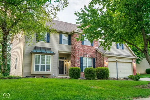 8302 Crystal Pointe Lane, Indianapolis, IN 46236