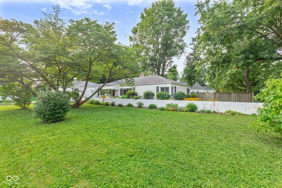 121 W Camp Street, Lebanon, IN 46052 - #3