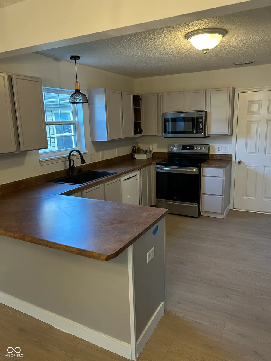 1406 Bluff View Court, Indianapolis, IN 46217 - #3