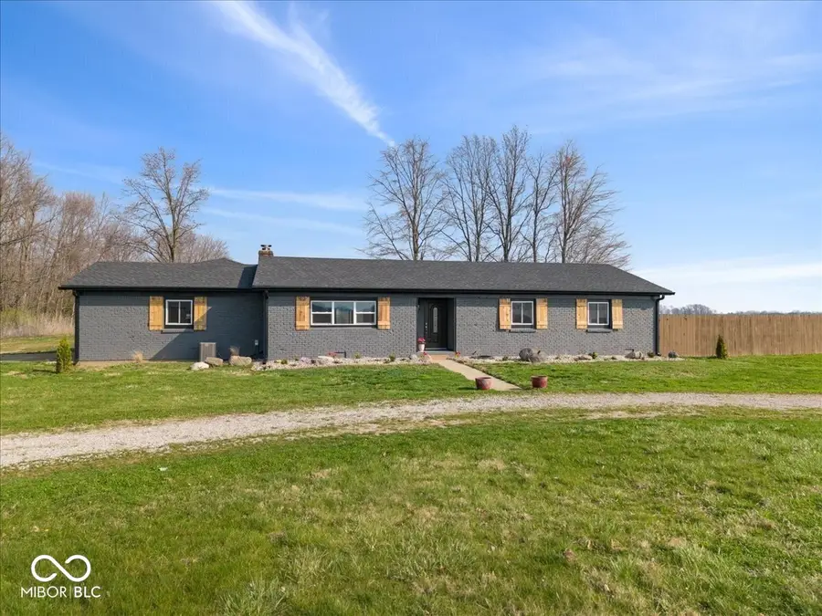 732 W 700 N, Fortville, IN 46040 - #2