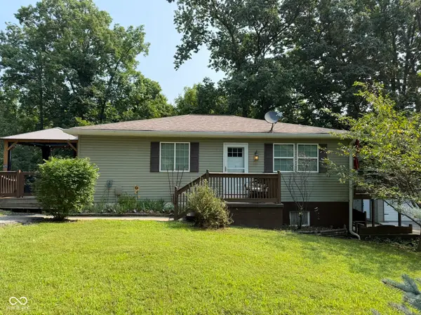 9712 E Mitchell Drive, Rockville, IN 47872
