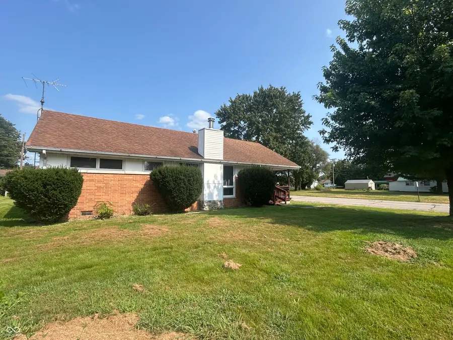 501 N Jackson Street, Crothersville, IN 47229 - #2