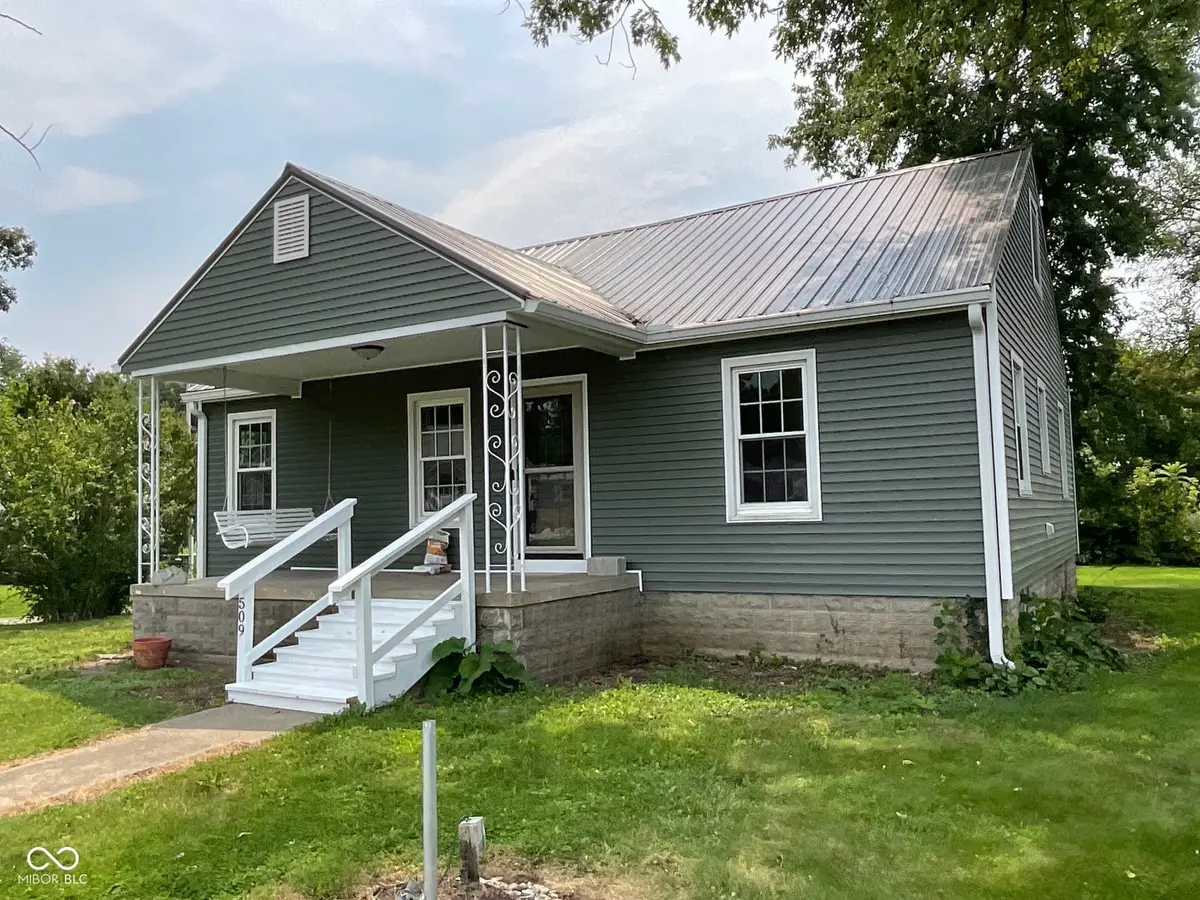 509 W Pennsylvania Street, Rockville, IN 47872 - #1