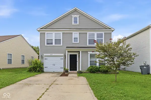 8821 Hosta Way, Camby, IN 46113