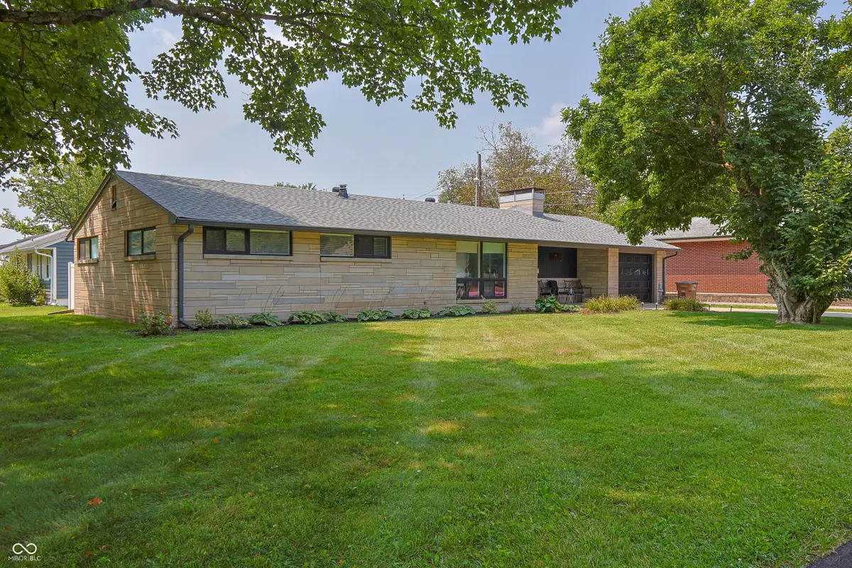 2594 Franklin Street, Columbus, IN 47201 - #1