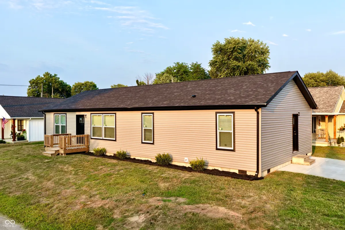819 W Tanner, Brownstown, IN 47220 - #1
