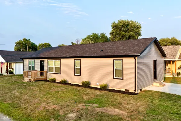 819 W Tanner, Brownstown, IN 47220