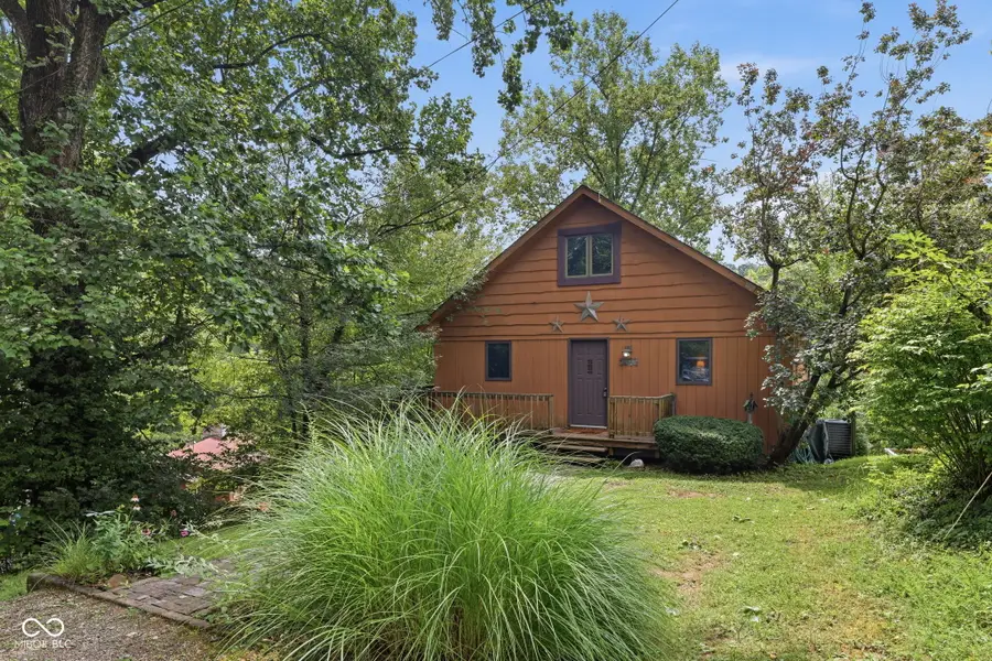 611 W Fleming Drive, Nineveh, IN 46164 - #3