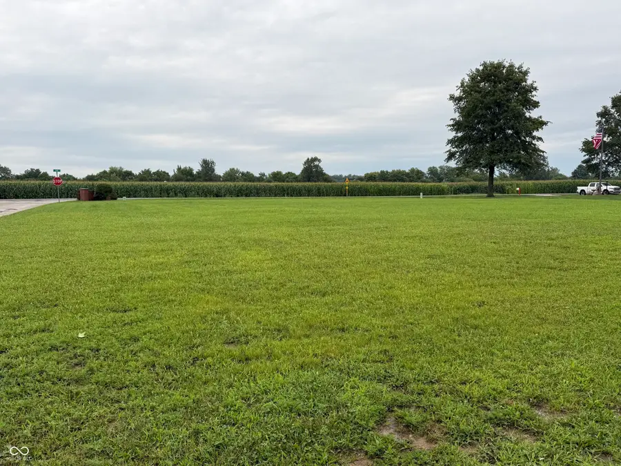 661 W 500 Road S, Greenfield, IN 46140 - #2