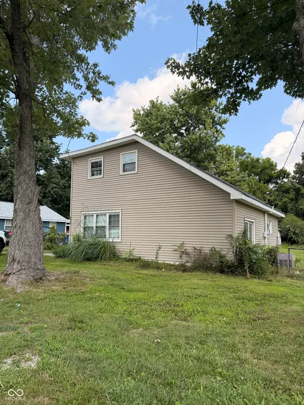 938 S Dupont Place, West Terre Haute, IN 47885