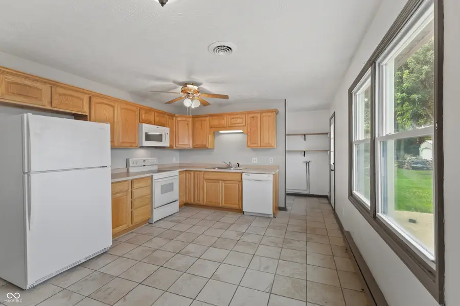 8824 N Miami Ridge Road N, Columbus, IN 47201 - #3