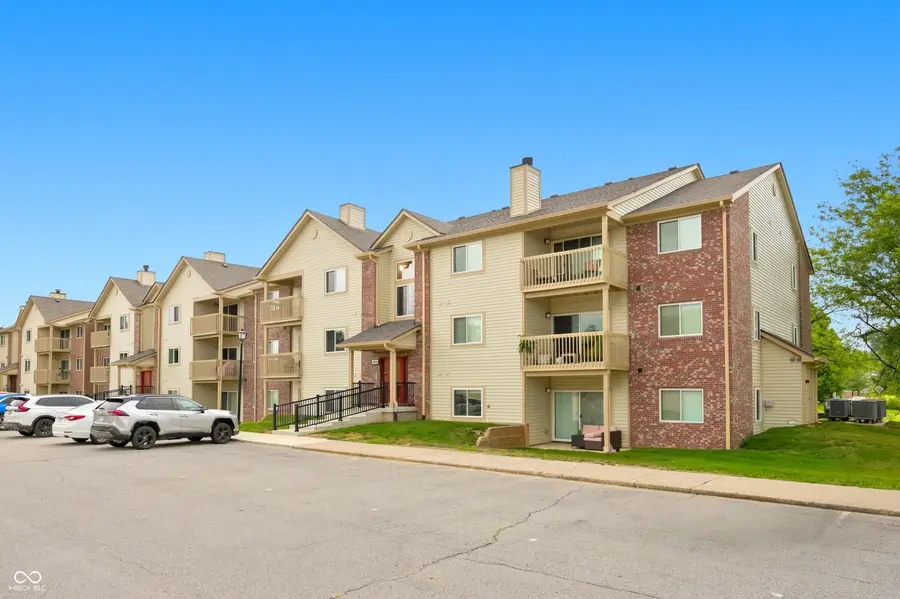 12515 Timber Creek Drive #2, Carmel, IN 46032 - #2