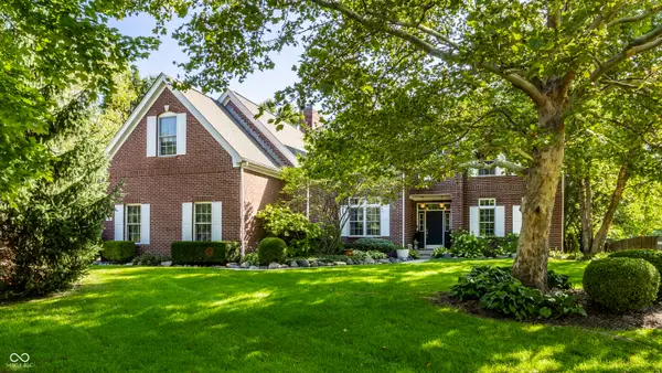 9474 Greenthread Drive, Zionsville, IN 46077