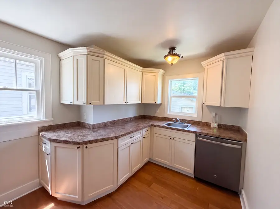 130 S 10th Avenue, Beech Grove, IN 46107 - #2