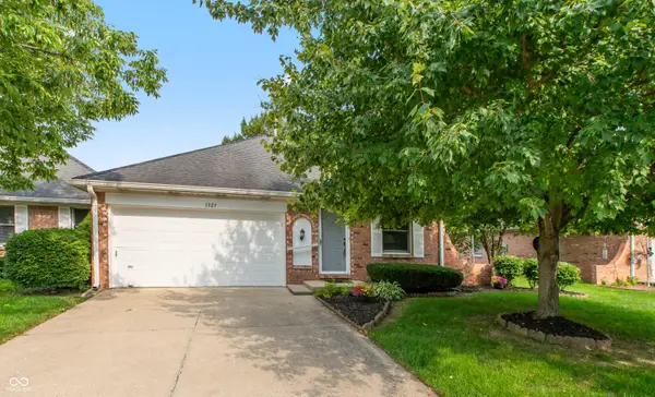 1323 Holiday Lane W, Brownsburg, IN 46112