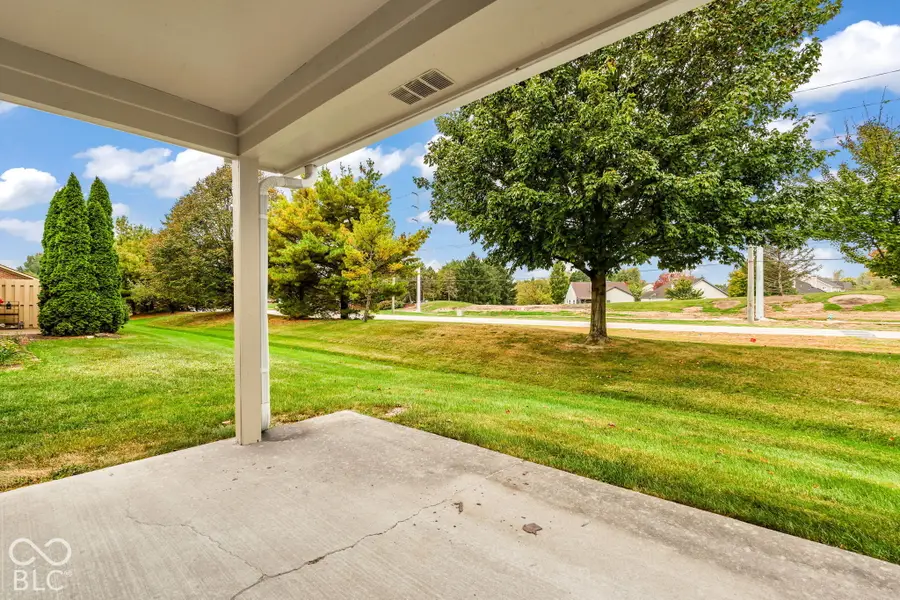 340 Lakewood Court, Avon, IN 46123 - #2
