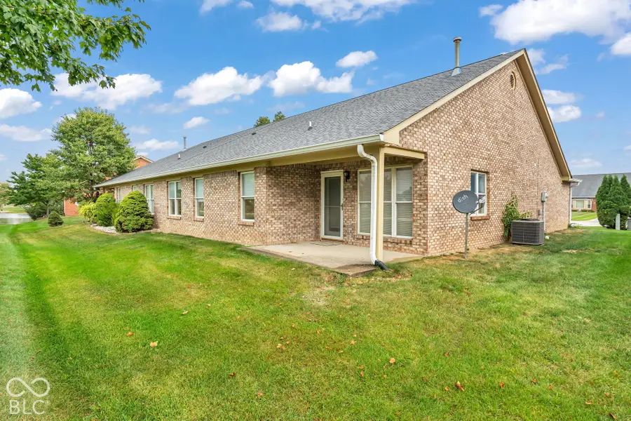 340 Lakewood Court, Avon, IN 46123 - #3