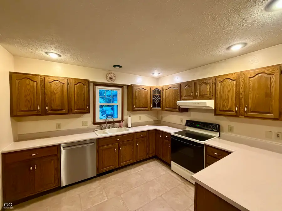 61 Callery Pear Drive, Batesville, IN 47006 - #3