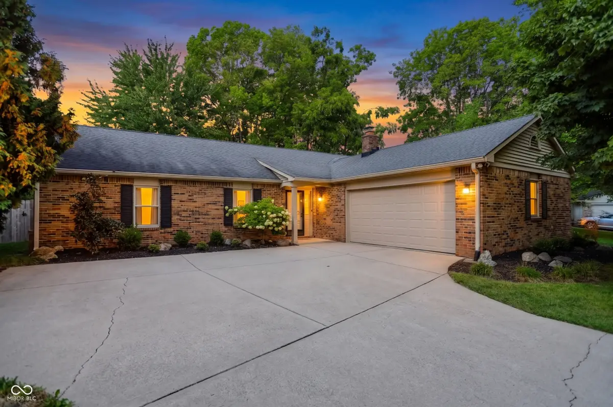 515 Colbarn Court, Fishers, IN 46038 - #1