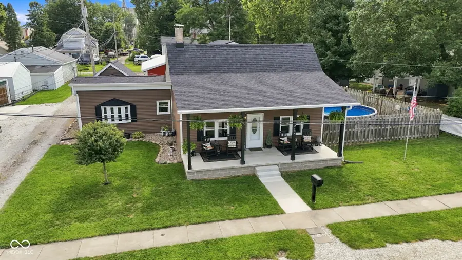 217 S Vine Street, Thorntown, IN 46071 - #2