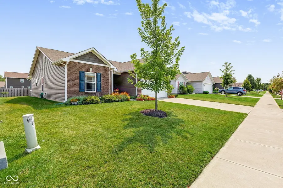 257 Longleaf Lane, Greenfield, IN 46140 - #3