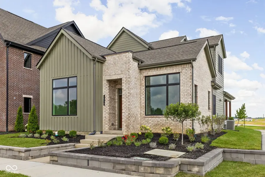 1558 Rochester Drive, Westfield, IN 46074 - #2