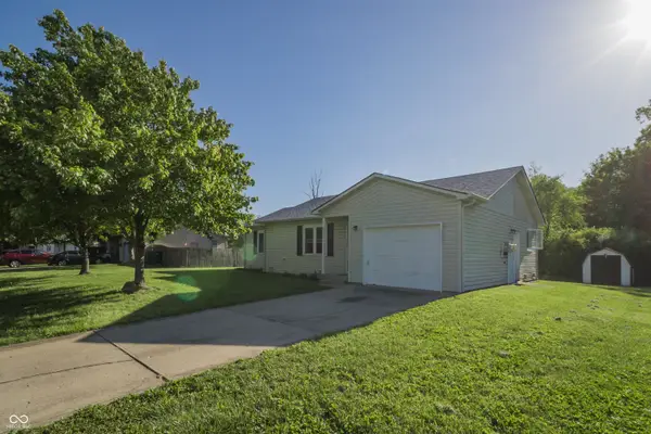 5381 Collett E, Camby, IN 46113