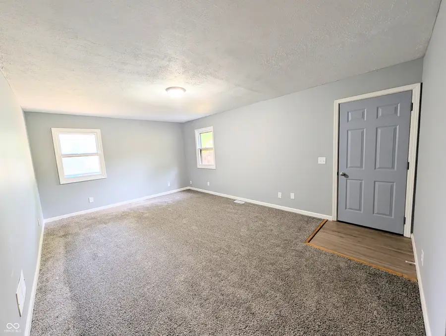 2010 Plantation, Martinsville, IN 46151 - #3