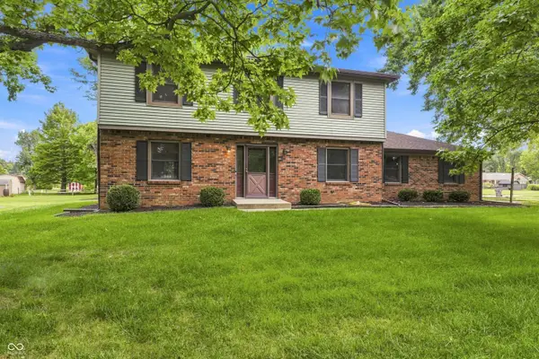 7820 Scarborough Blvd South Drive, Indianapolis, IN 46256