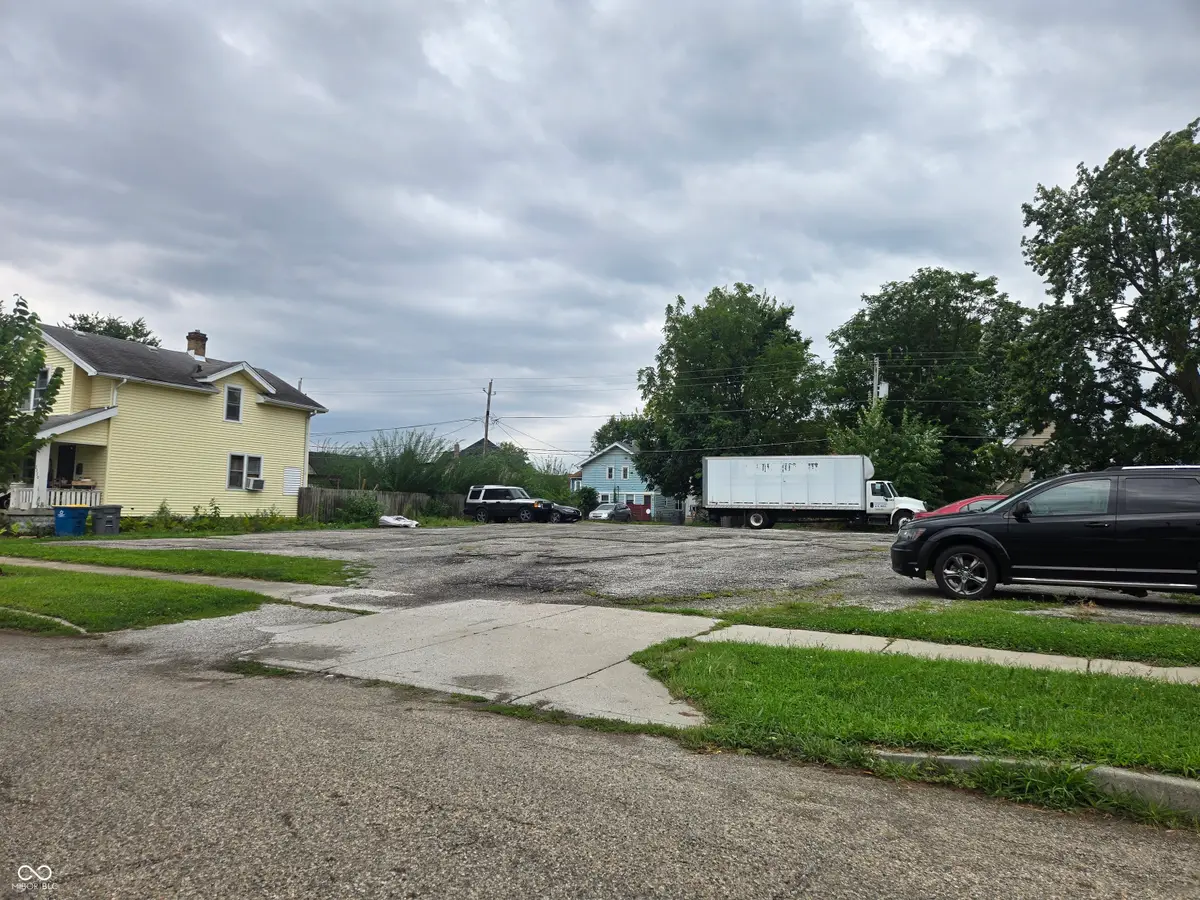 2342 Winthrop Avenue, Indianapolis, IN 46205 - #1