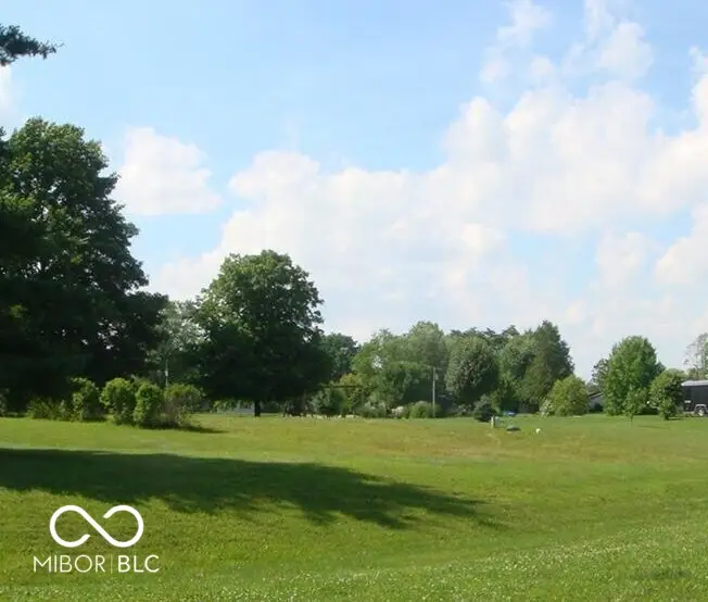 616 W Santee Drive, Greensburg, IN 47240 - #1