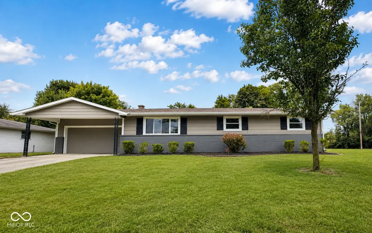 3330 Willowbrook Drive, Martinsville, IN 46151 - #1