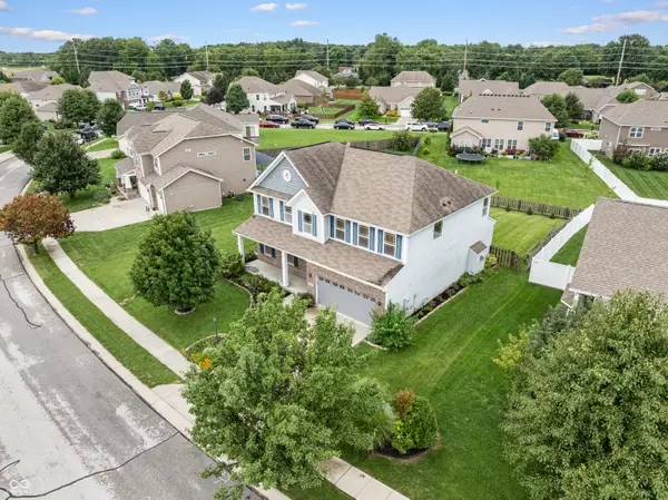 1628 Ballyganner Drive, Avon, IN 46123