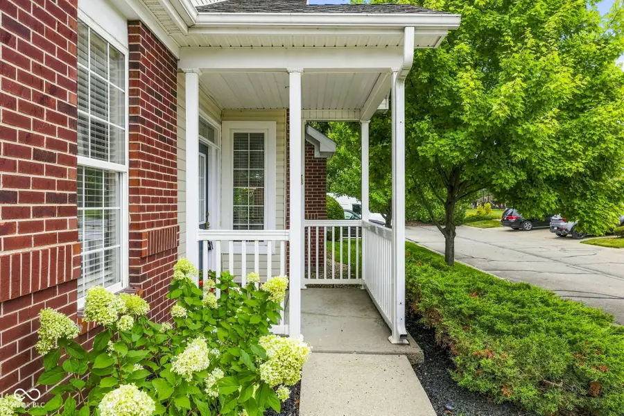 10968 Lemongrass Drive, Zionsville, IN 46077 - #3