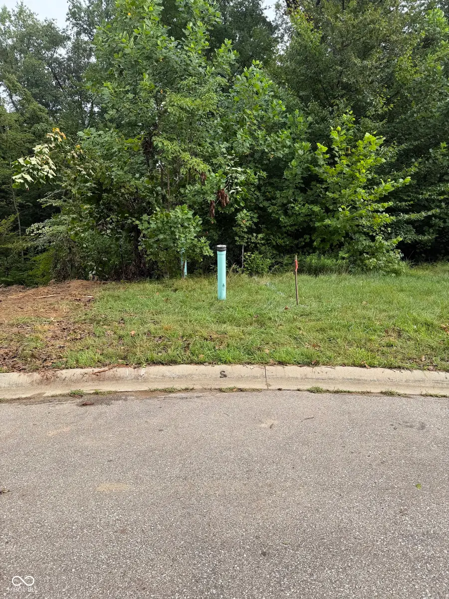 5066 Oak Ridge Trail, Columbus, IN 47201 - #2