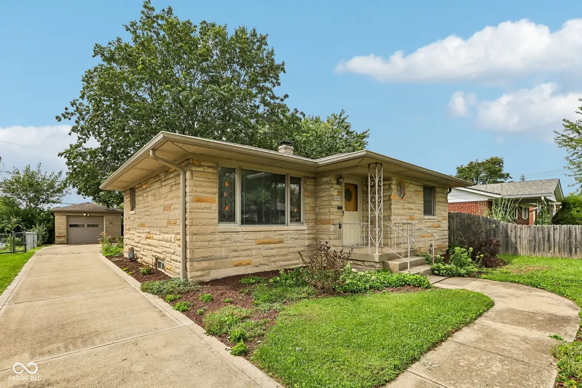 1214 Lesley Avenue, Indianapolis, IN 46219 - #1