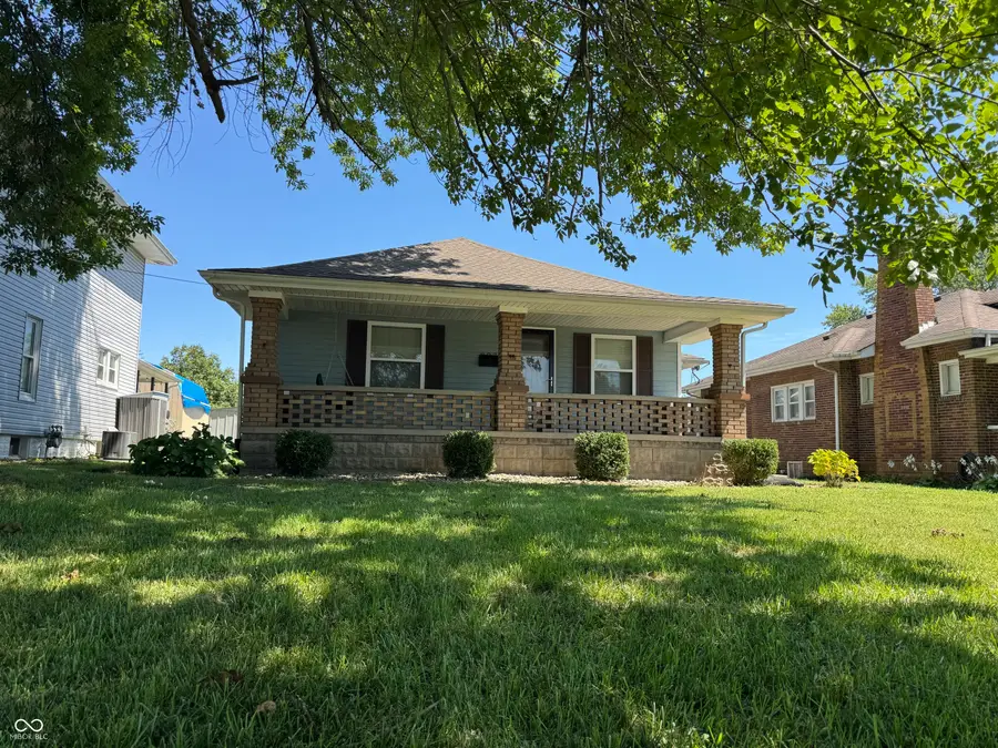 803 S Walnut, Seymour, IN 47274 - #2