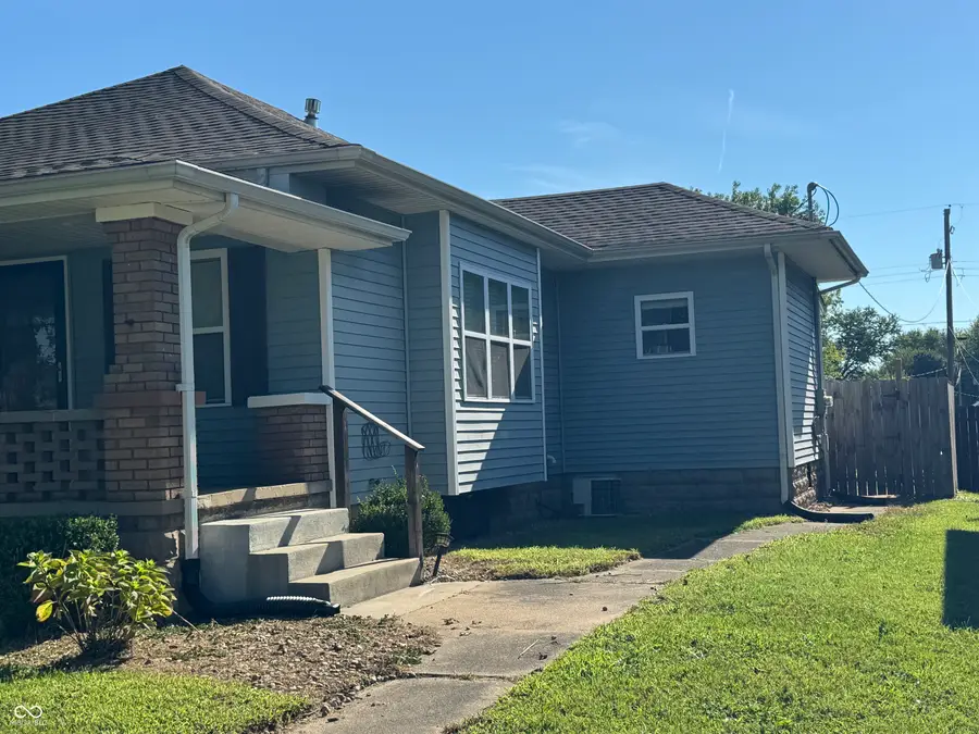 803 S Walnut, Seymour, IN 47274 - #3