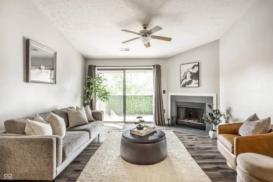 946 Lenox Lane #UNIT 207, Carmel, IN 46032 - #3