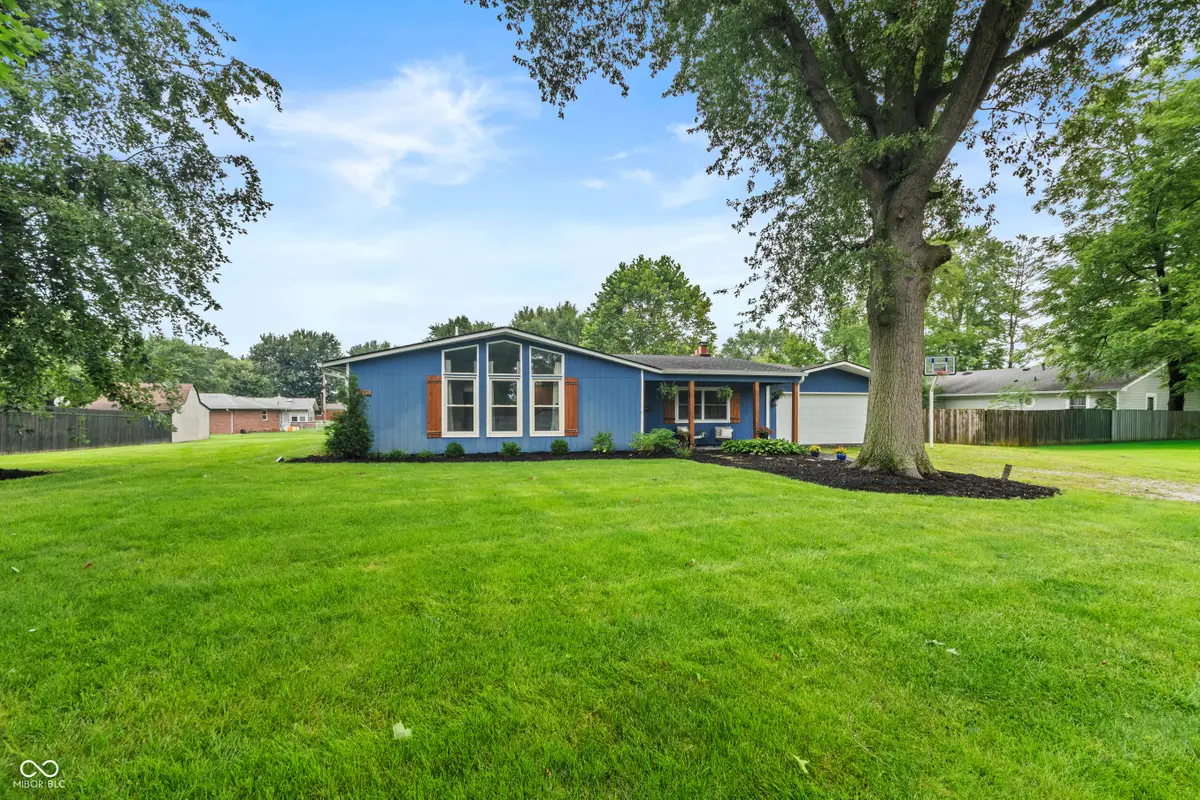1240 W Central Drive, Fortville, IN 46040 - #1