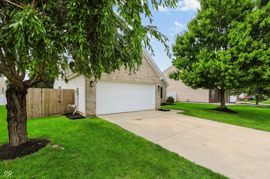 1180 Dahlgren Lane, Cicero, IN 46034 - #3