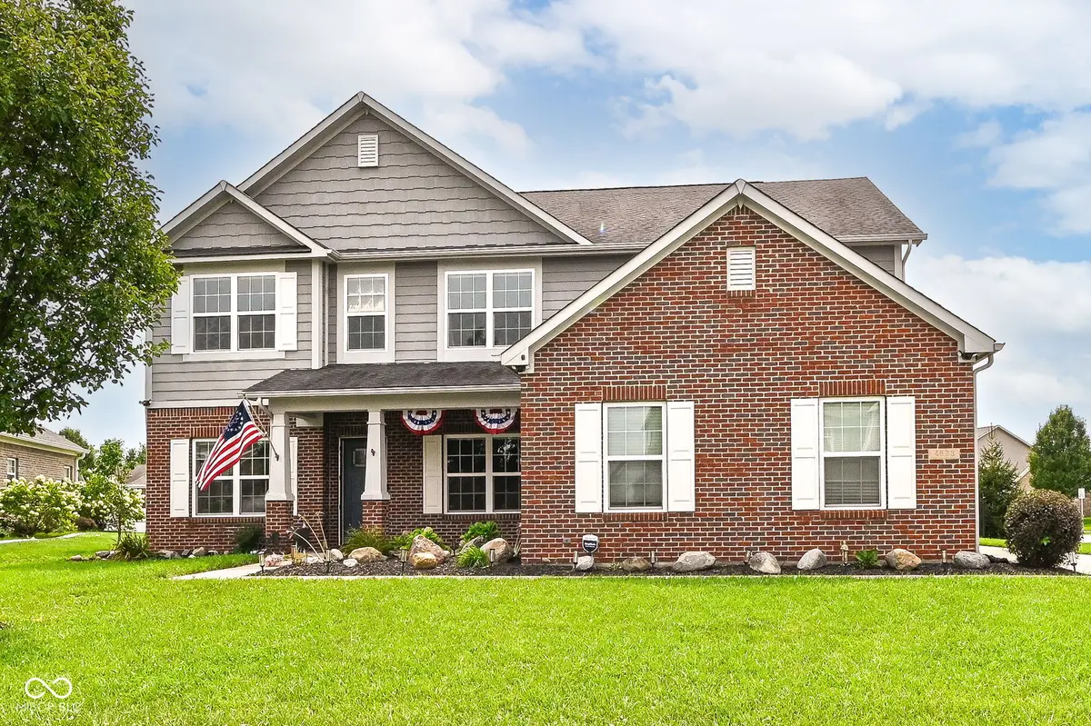 4693 W Chert Drive, New Palestine, IN 46163 - #1