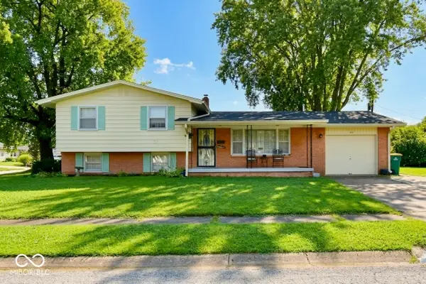 1421 Denver Drive, Plainfield, IN 46168