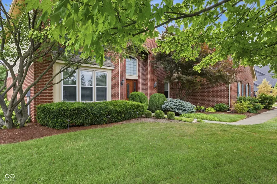 11439 Sutton Place Drive E, Carmel, IN 46032 - #2