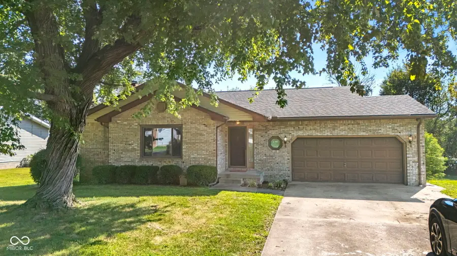 133 N Michael Drive, Scottsburg, IN 47170 - #2
