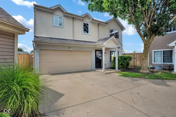 780 Mountain Pine Drive, Greenwood, IN 46143
