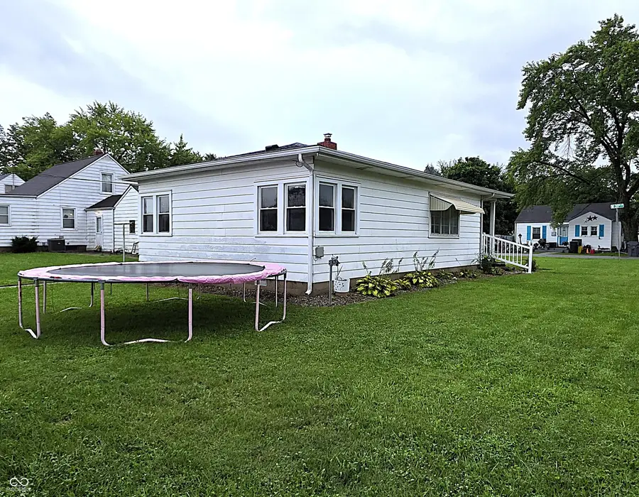 30 W 39th Street, Anderson, IN 46013 - #2